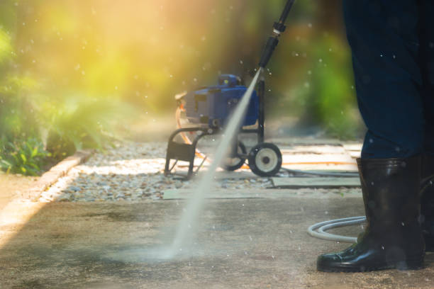 Professional Pressure washing in Hialeah Gardens, FL